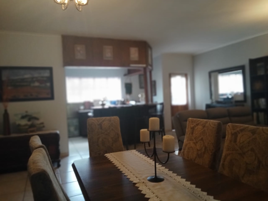 6 Bedroom Property for Sale in Deneysville Free State